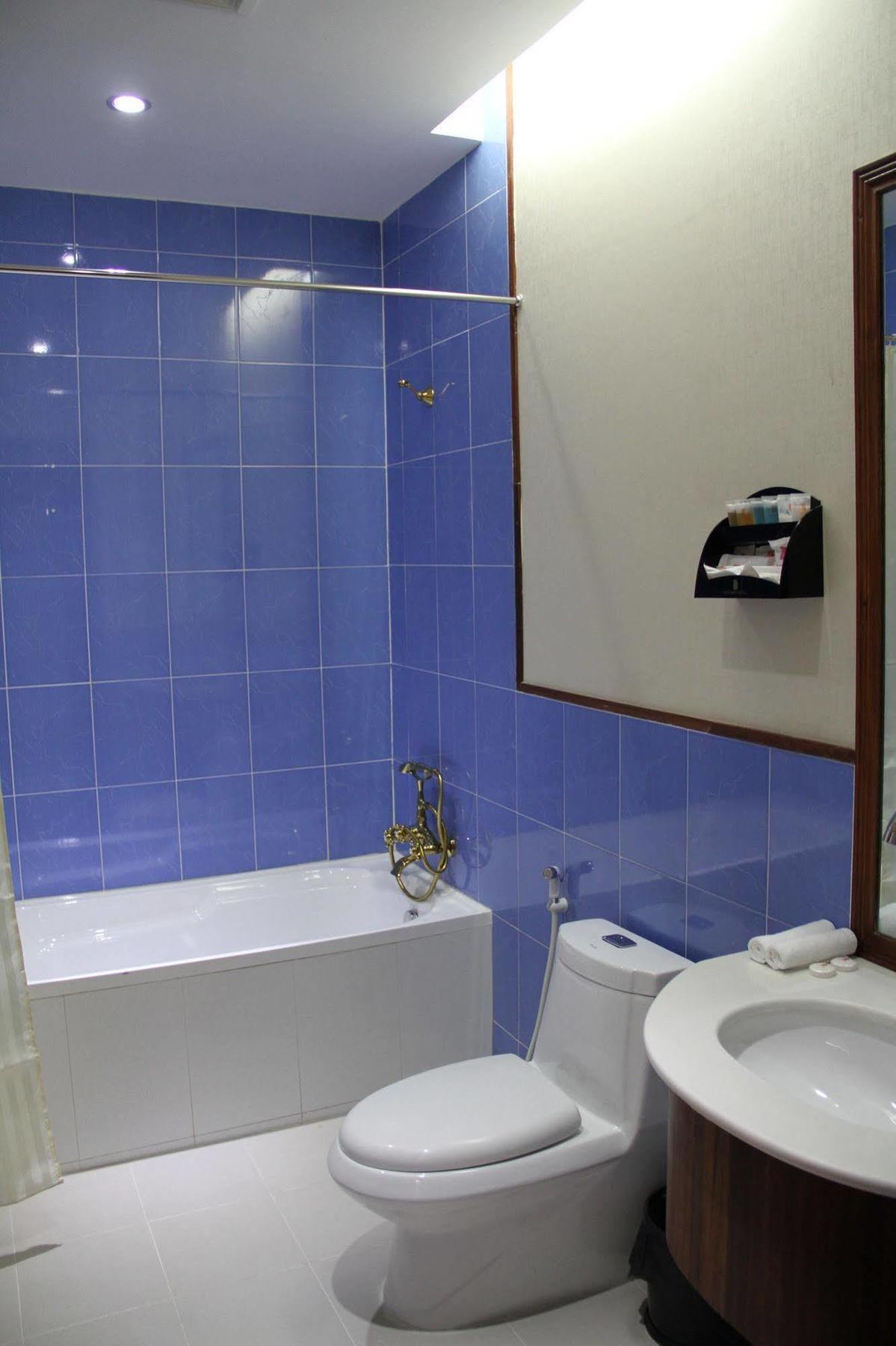 Sky Man Hotel Gyogon Экстерьер фото