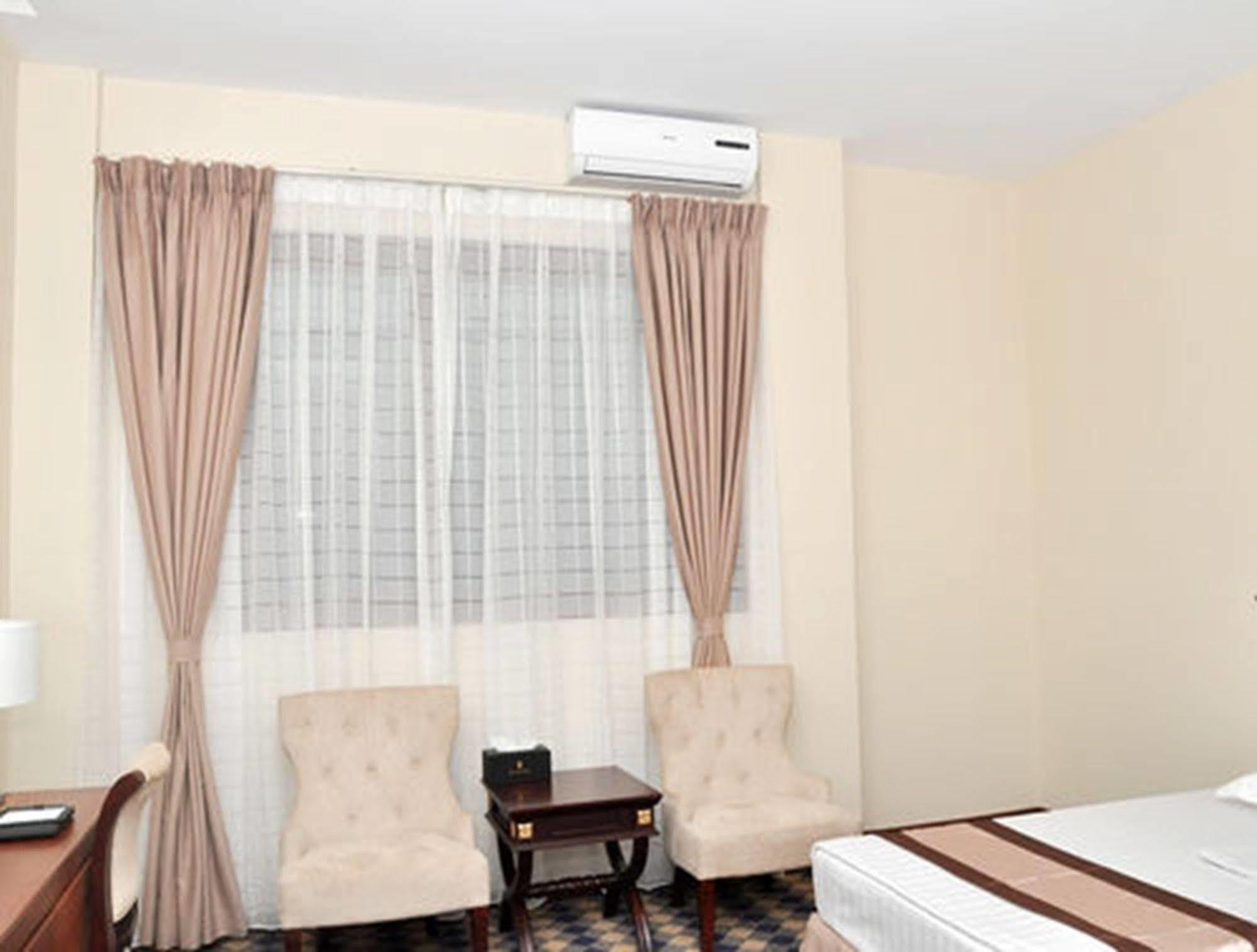 Sky Man Hotel Gyogon Экстерьер фото