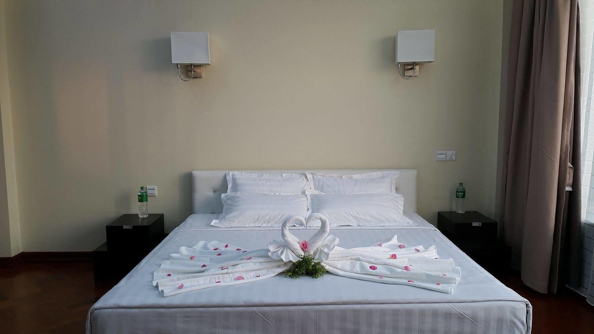 Sky Man Hotel Gyogon Экстерьер фото