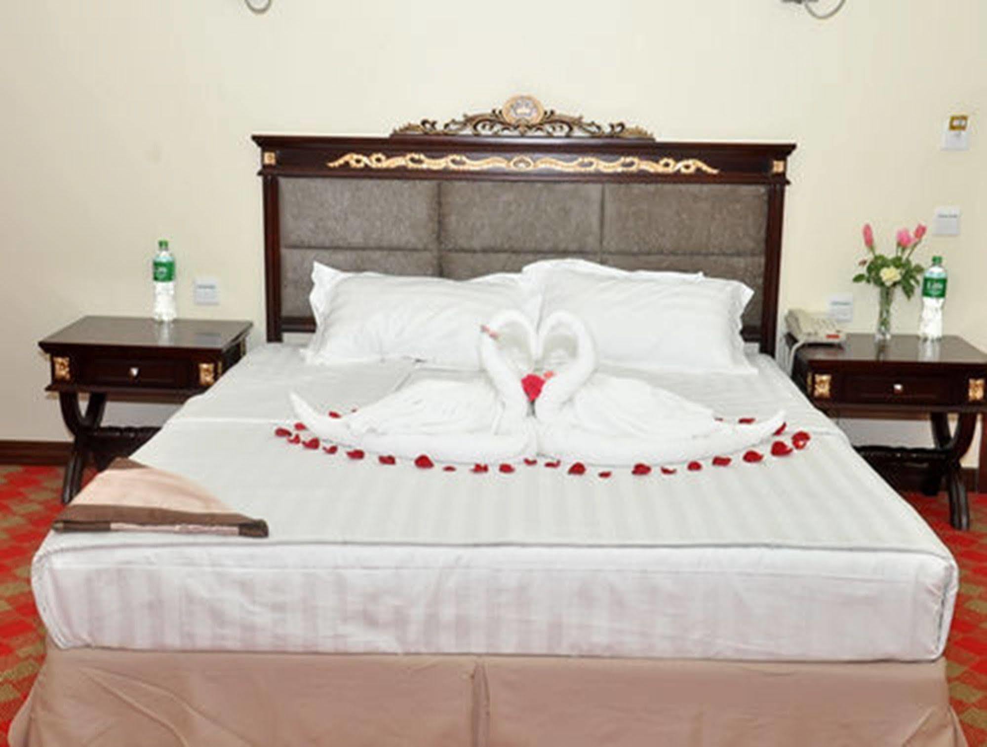 Sky Man Hotel Gyogon Экстерьер фото