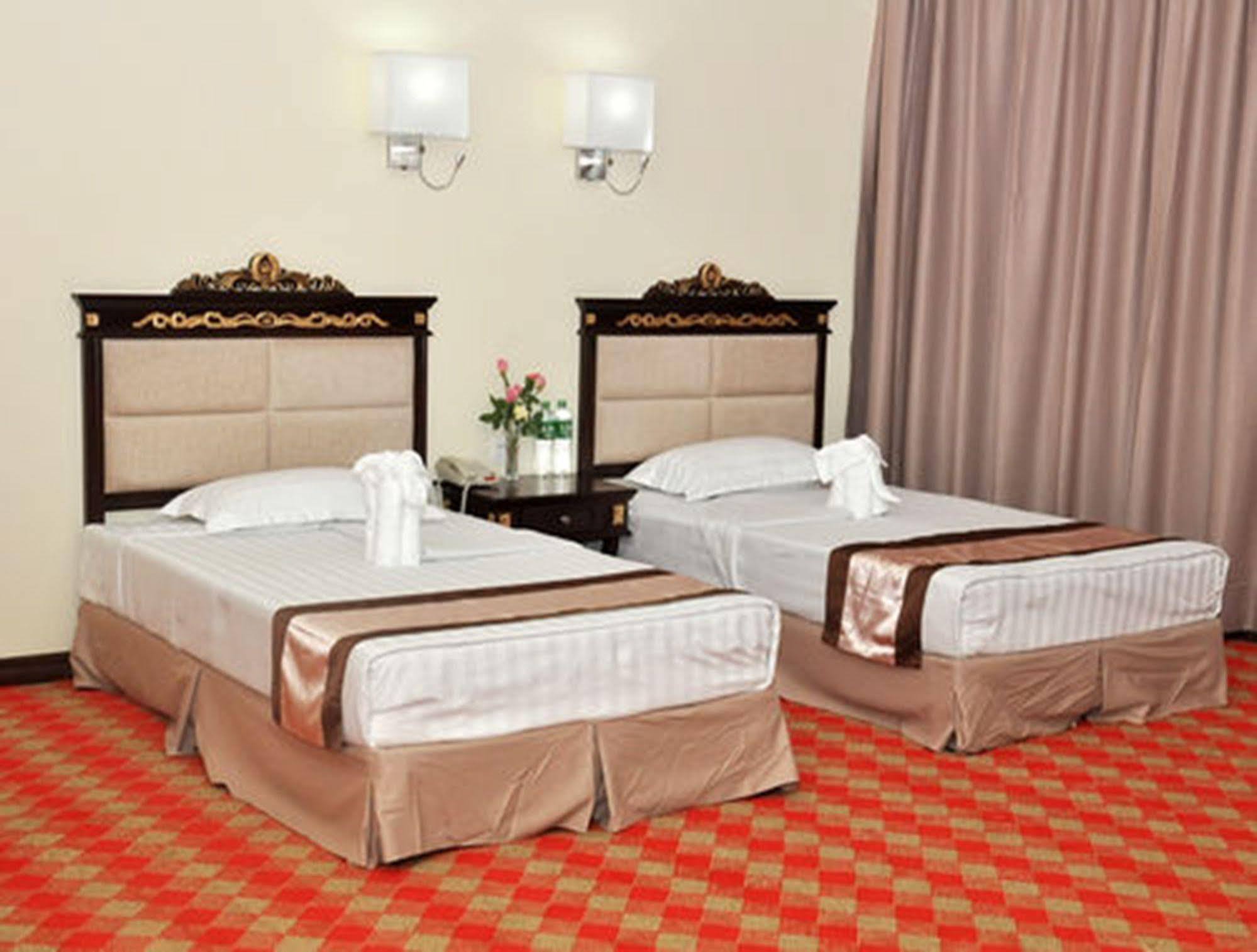 Sky Man Hotel Gyogon Экстерьер фото