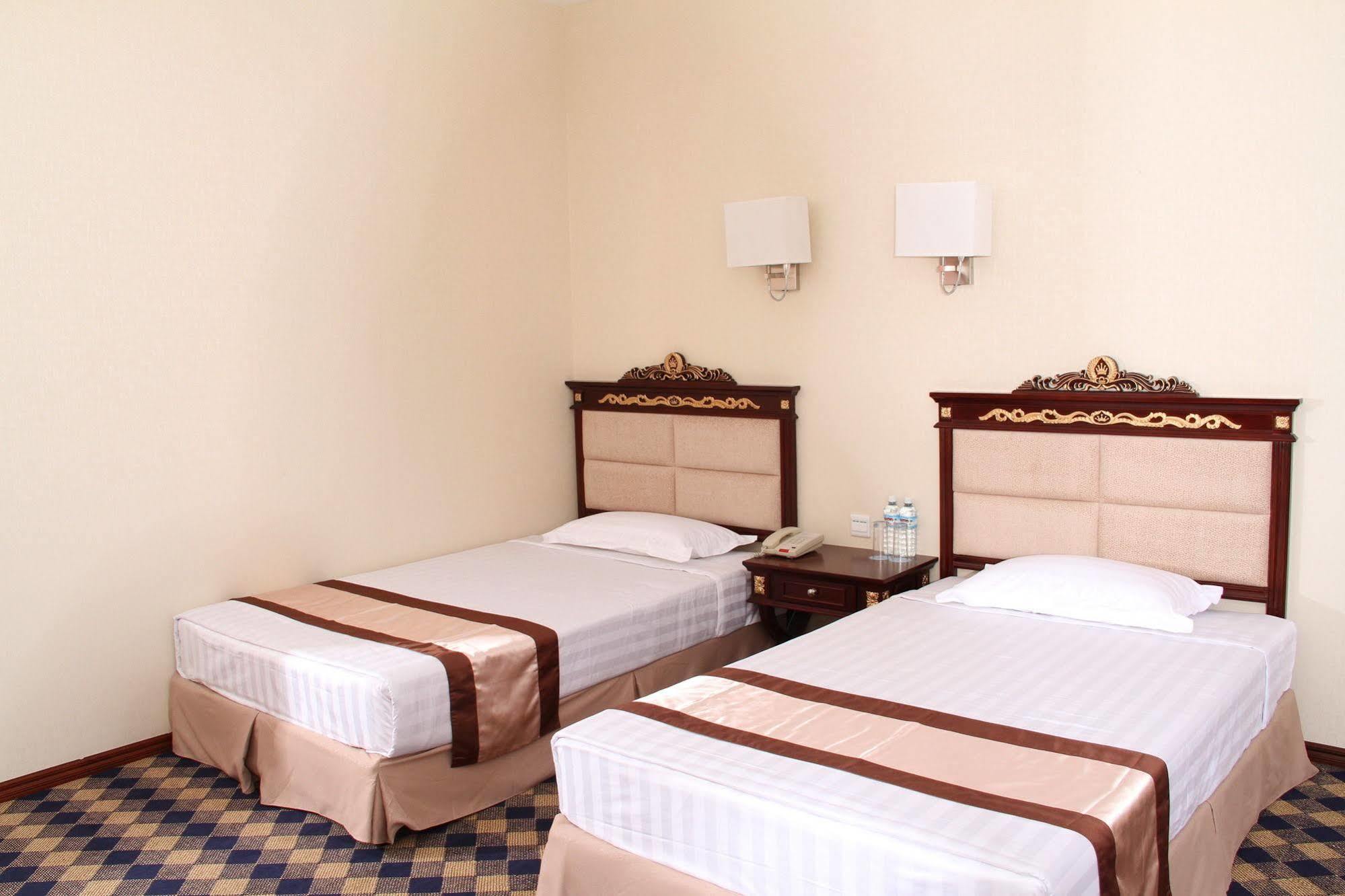 Sky Man Hotel Gyogon Экстерьер фото